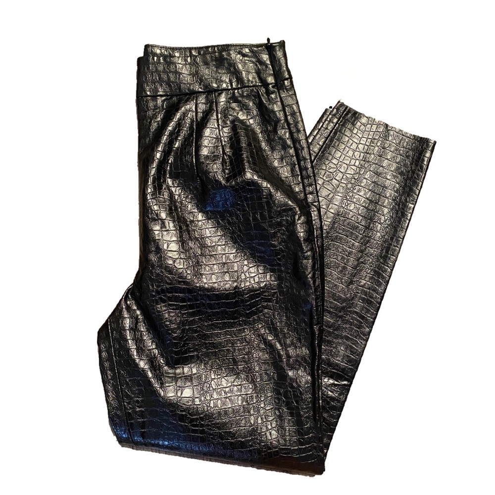 NWT- Zara faux snakeskin black pants- Size large